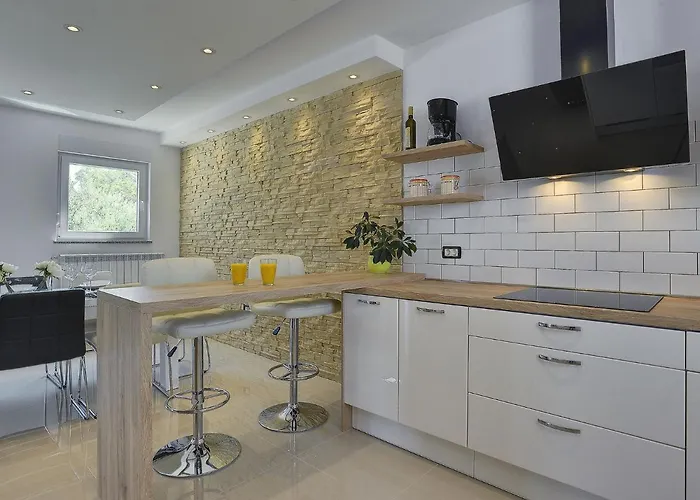 In Croatia Near The Будинок відпочинку